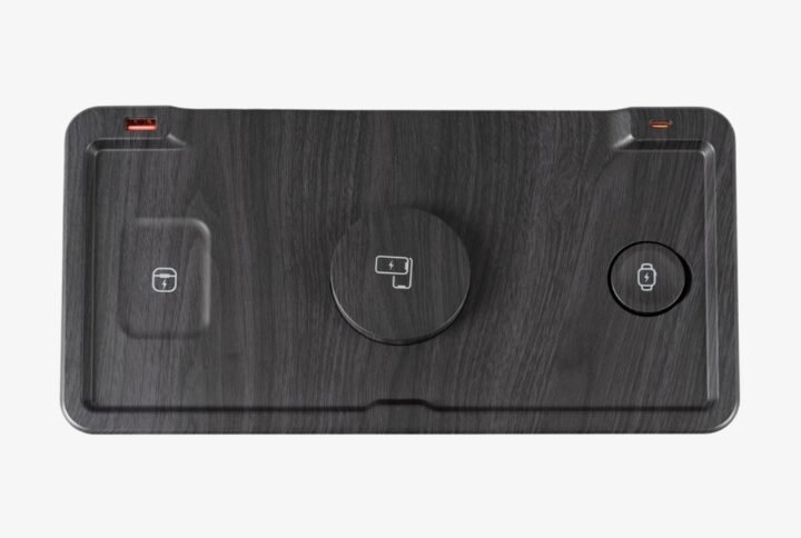 producto OCTO multicargador smartur movil auriculares reloj sofá